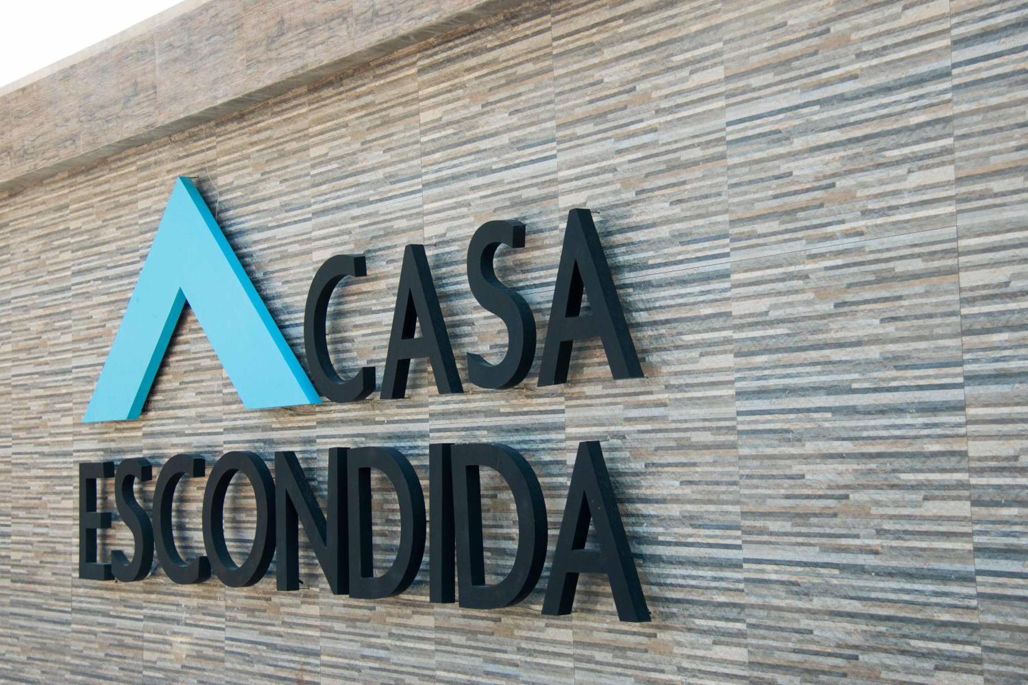 Casa Escondida Anilao Resort And Dive Center Mabini  Exterior photo